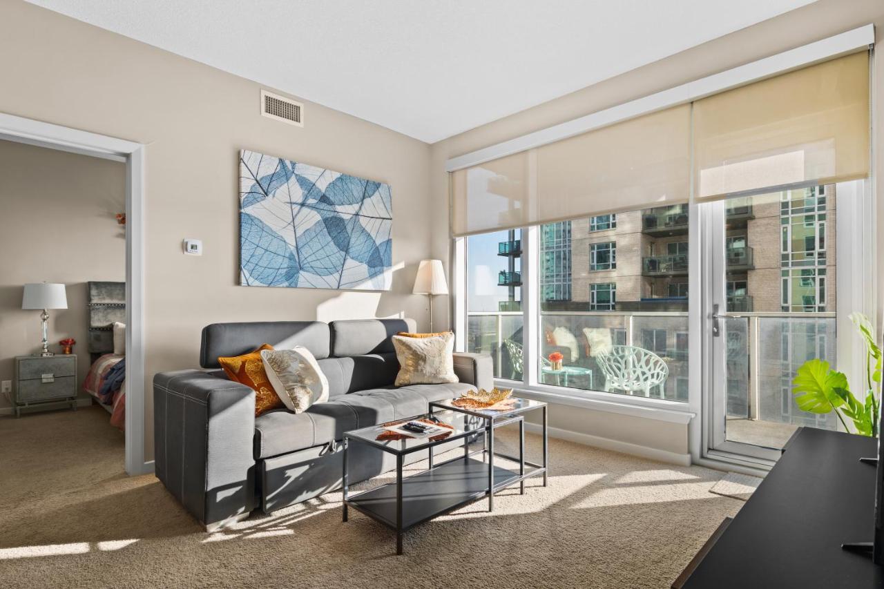 Stylish Downtown Condos By Globalstay Calgary Exterior photo