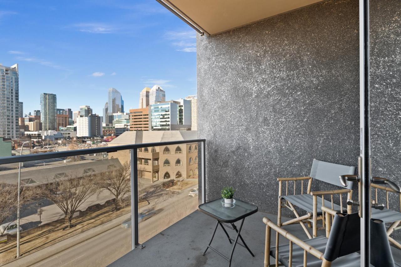 Stylish Downtown Condos By Globalstay Calgary Exterior photo